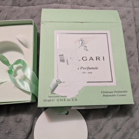 Bvlgari Parfumée Gift Set-Au the Vert Perfume and Perfumable Ceramic - Picture 4 of 5